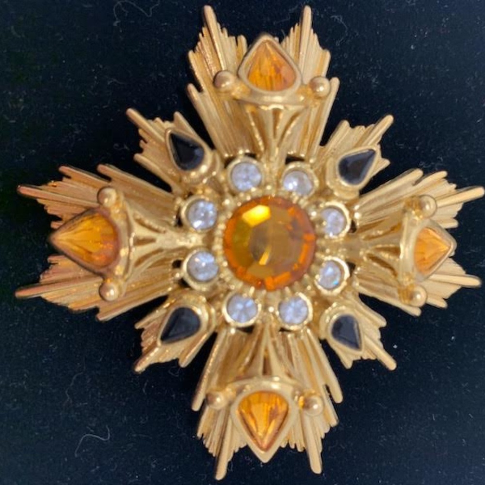 Joan Rivers Vintage Amber Starburst Brooch, beautiful shiny condition